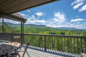 Access to 3 pools & pickleball! View! Shuffleboard! Arcade! Hot Tub!